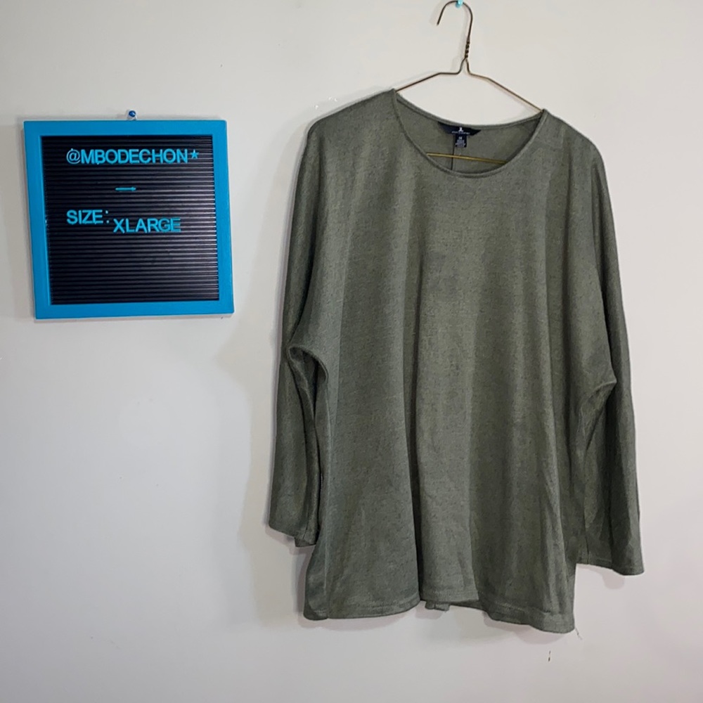 Womens XL Green Jules and Leopold Long Sleeves knit-like shirt EUC